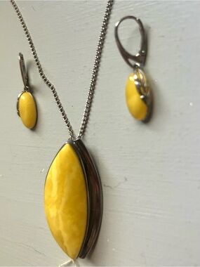 Baltic Amber in Sterilg Silver  Teardrop Pendant Necklace with Matching Earrings